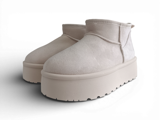 Botín crema con forro interior