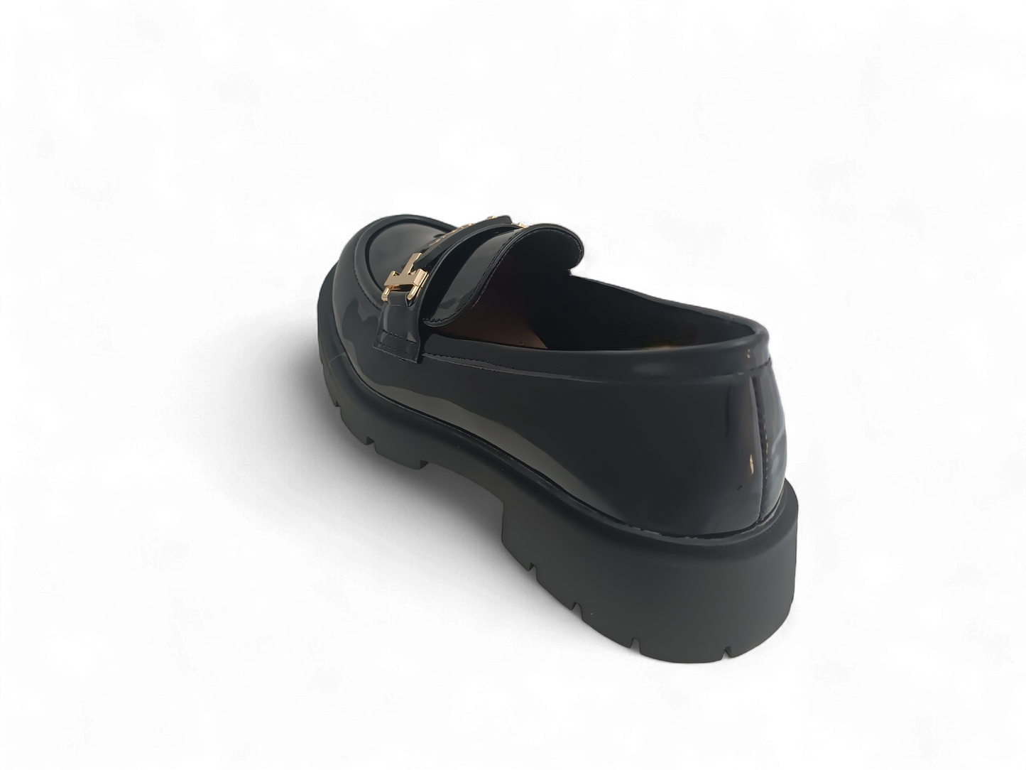 Mocasines Negros Charol con Herraje Dorado