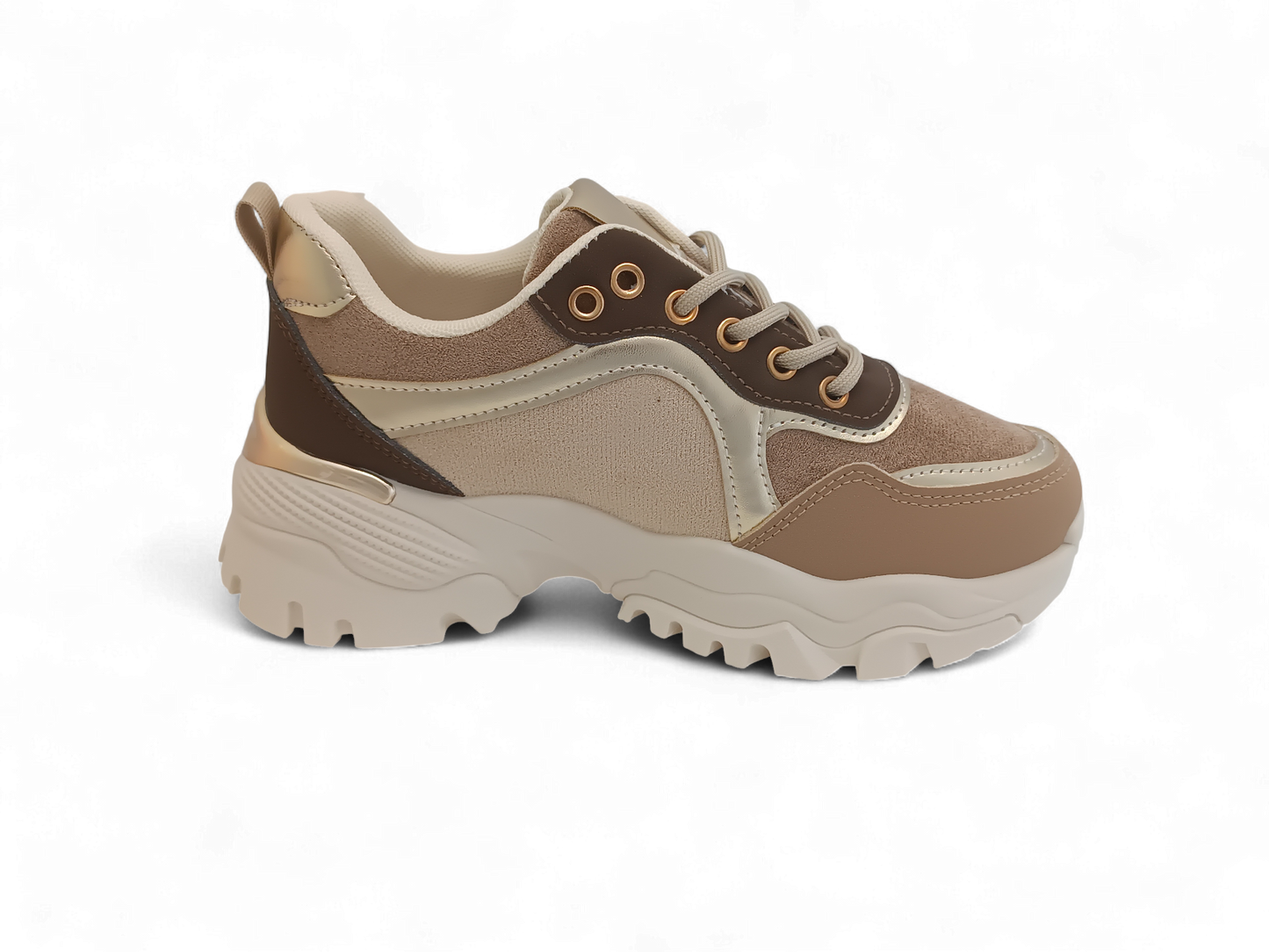 Zapatilla beige con detalles dorados