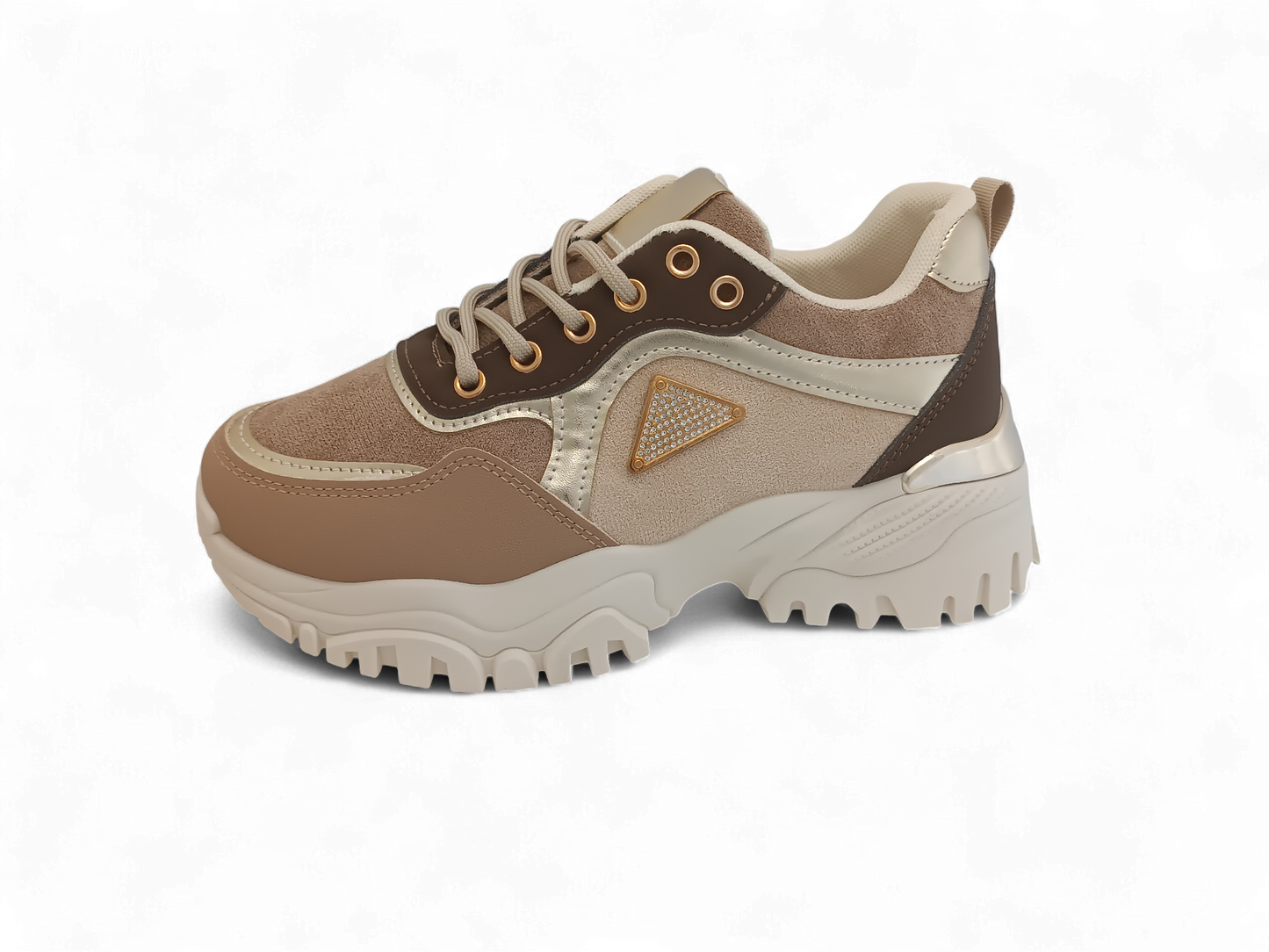 Zapatilla beige con detalles dorados