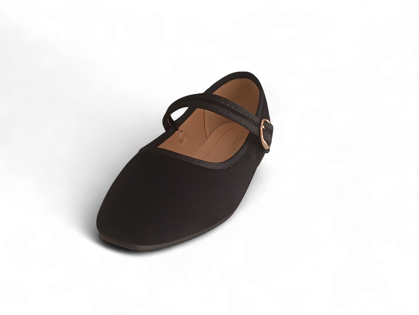 Bailarina negra con correa