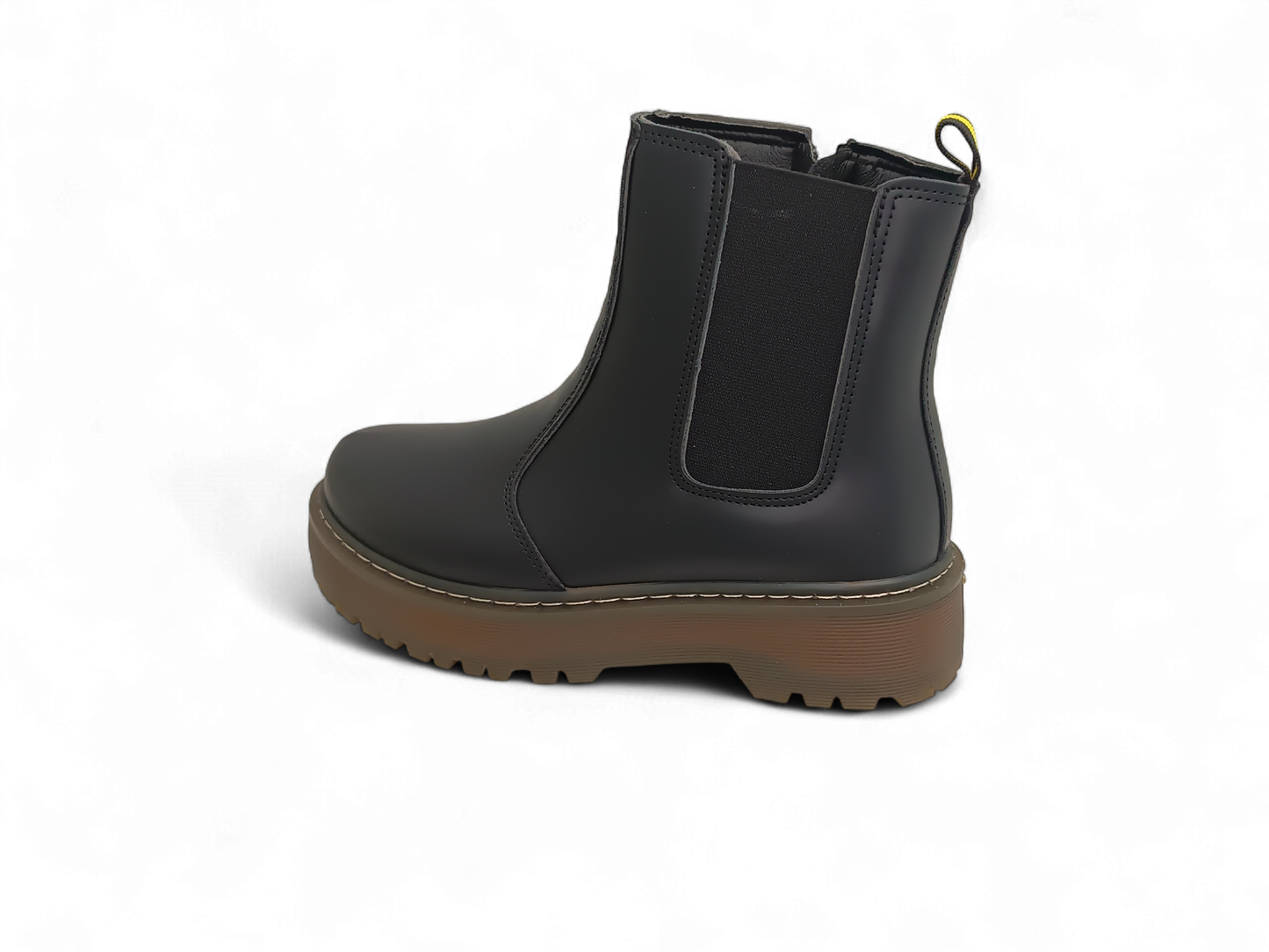 Botín negro de suela gruesa