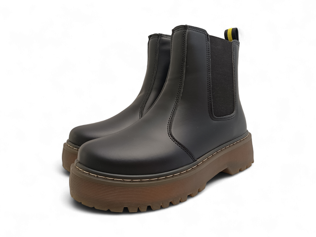 Botín negro de suela gruesa