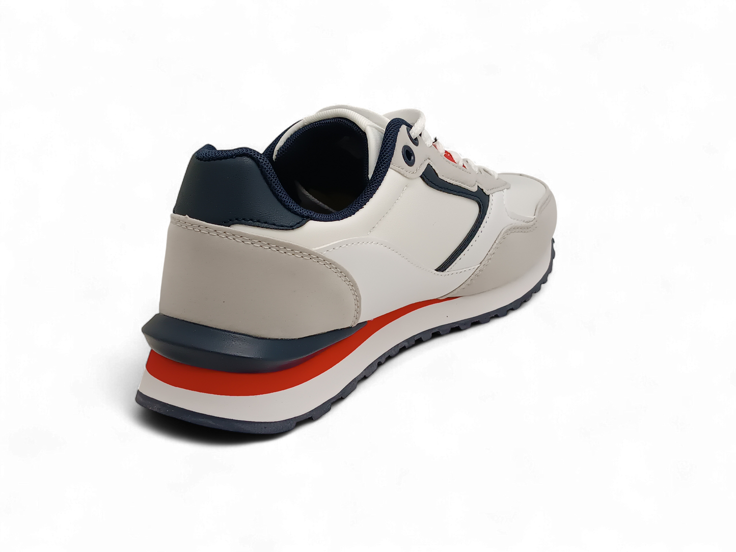 Zapatillas deportivas en blanco y beis