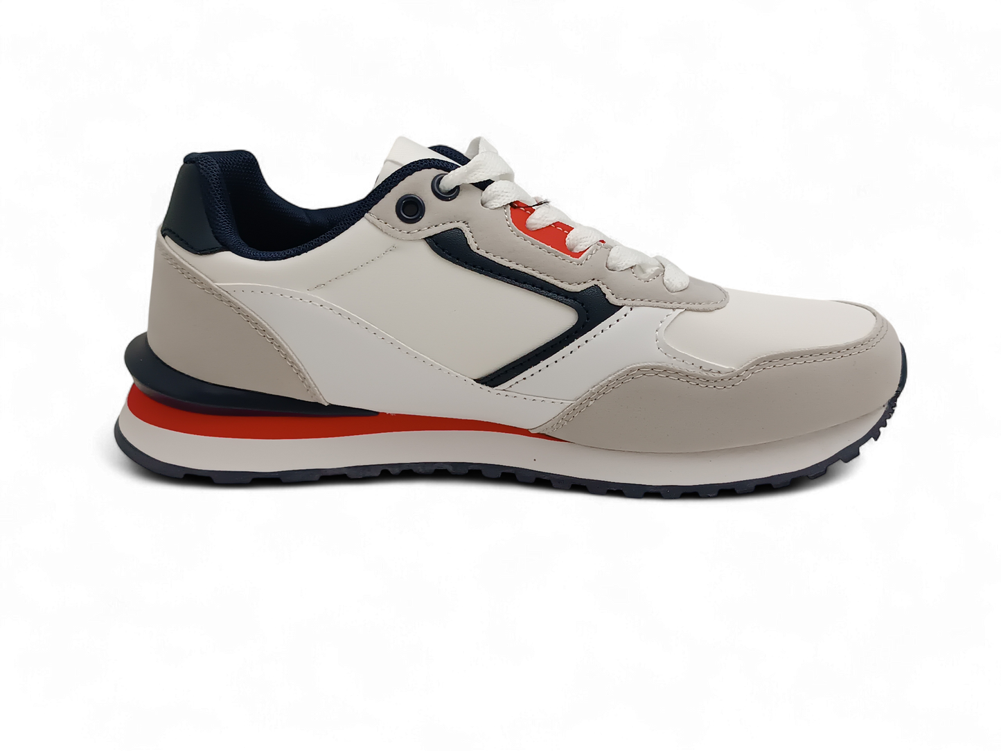 Zapatillas deportivas en blanco y beis