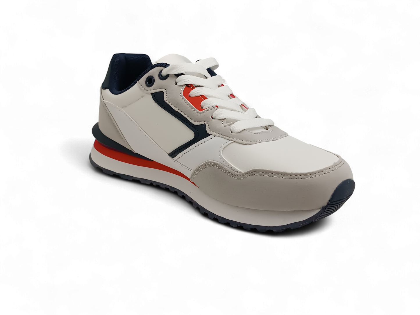 Zapatillas deportivas en blanco y beis